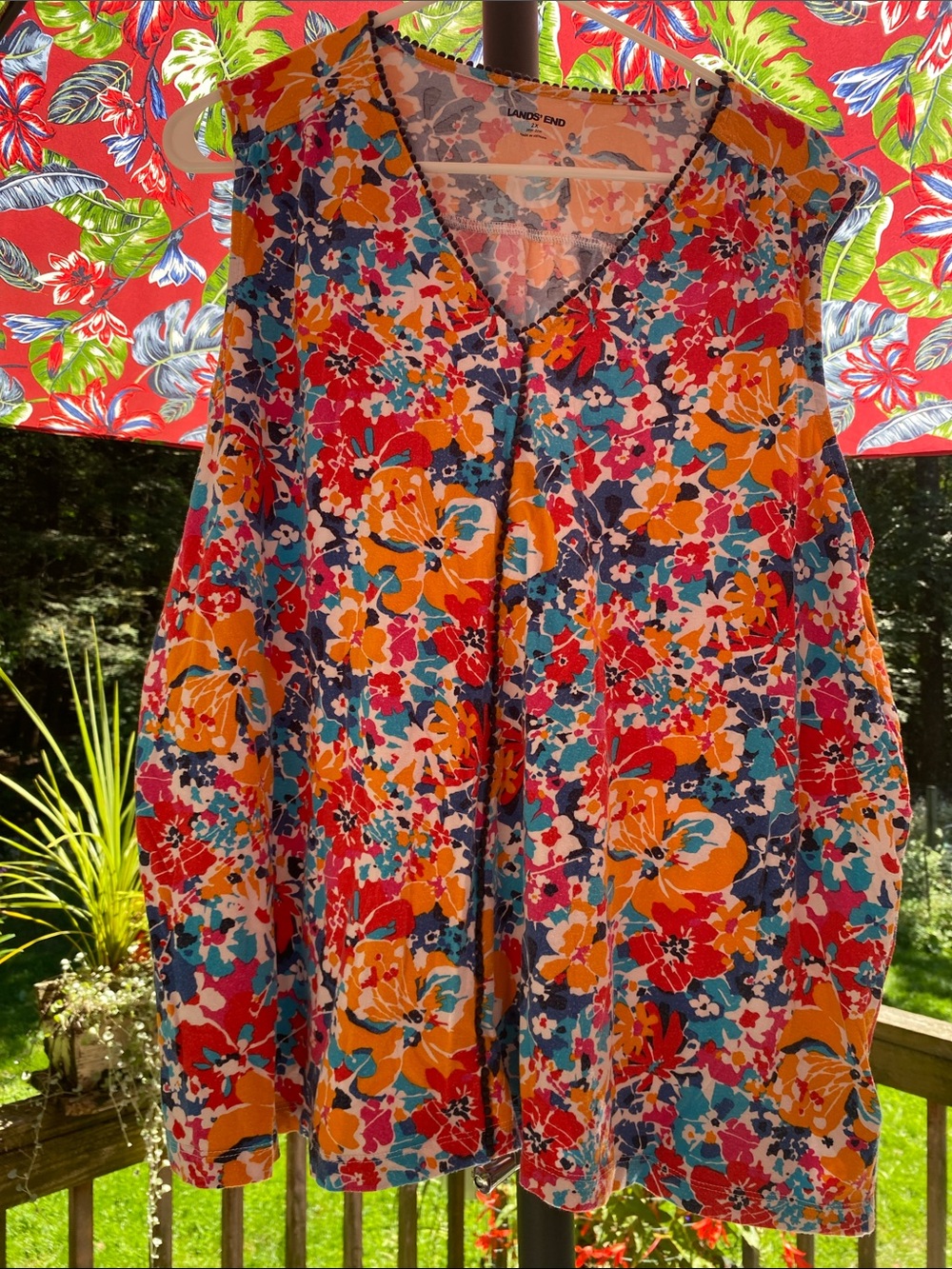 Lands' End Multicolor Floral V-Neck Sleeveless Camisole